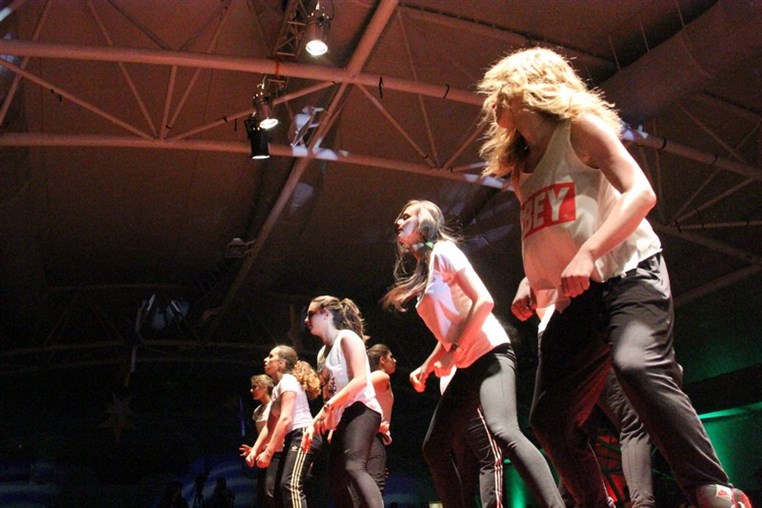 IC Line Up Fashion Show